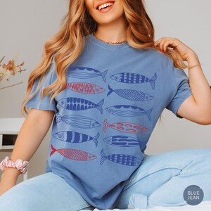 Sardinen Fisch aus der Dose Shirt, Les Sardinen Tshirt, Küsten Enkelin Ozean inspiriert, Tomaten Mädchen Sommer Ästhetik Shirt, Dose Seafood Top Bild 2
