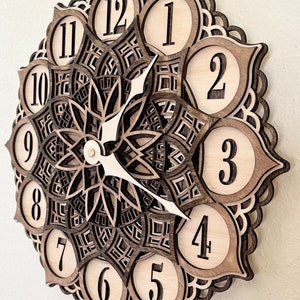 Orologio da parete in legno multistrato, regalo da appendere alla parete in stile fattoria per la mamma