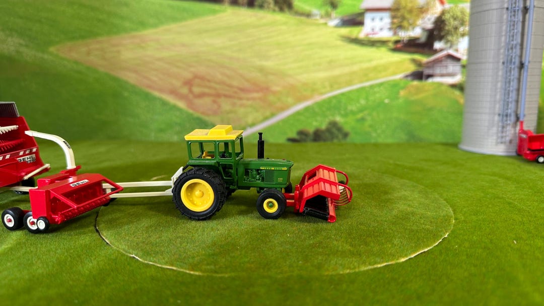 GEHL 1160 Windrow Merger 1/64 Scale Model (please Read Description) - Etsy
