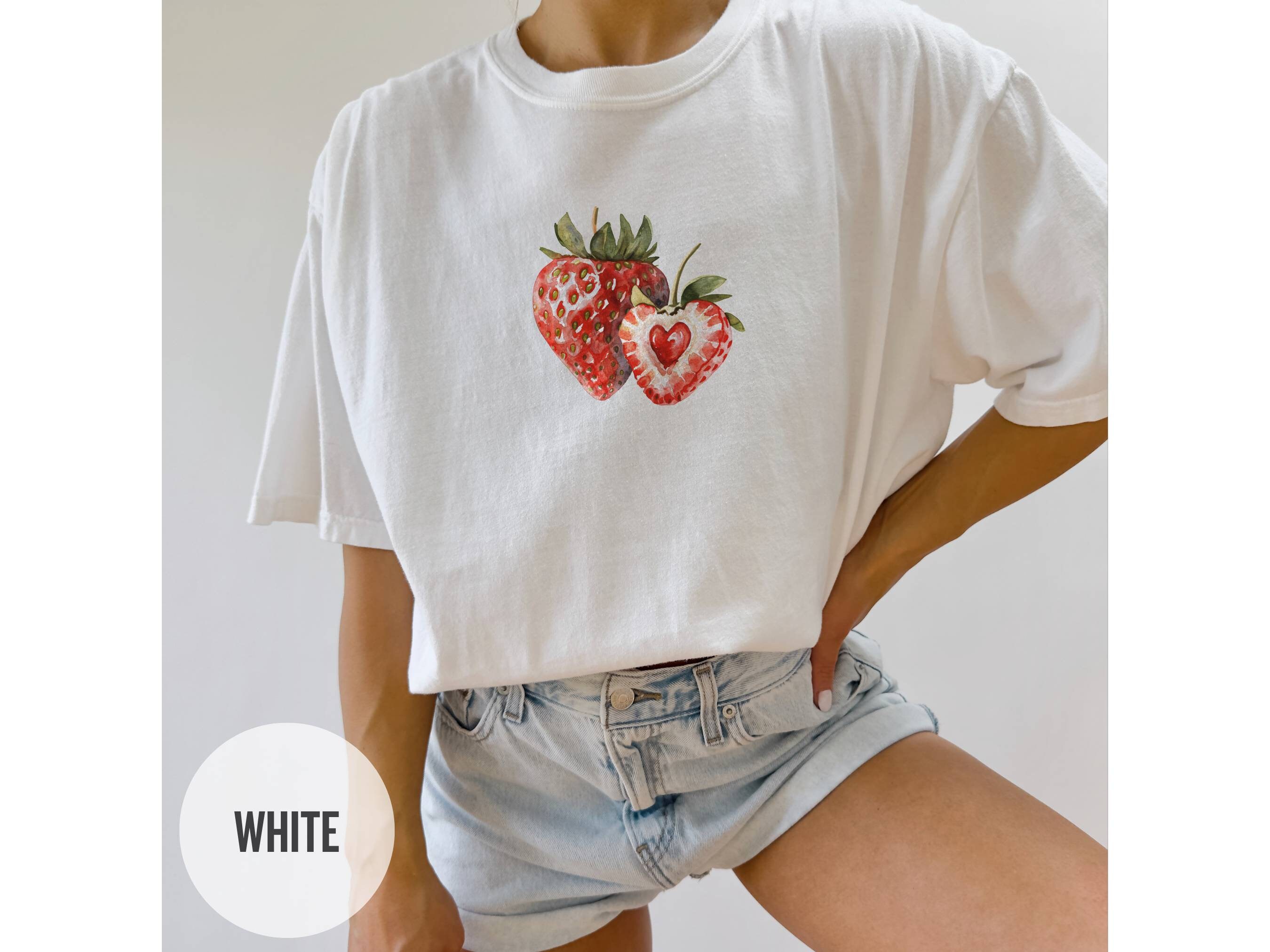 Strawberry Shirt Fruit Vintage Graphic Tee for Women Strawberry T-Shirt Gift for her Boho Shirt Fruit Shirt y2k Gift for Strawberry Lover