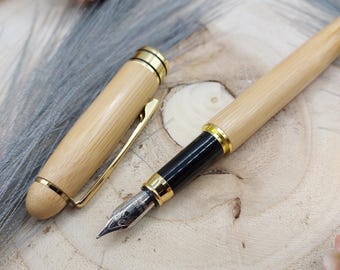 Handgefertigter Holzfüllfederhalter - Esche - Elegant gold Handgefertigter Holzfüllfederhalter - Esche - Elegant gold