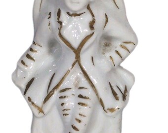 Vintage Japan Ceramic Gentleman Figurine 18th Century Miniature Statue Retro 3"