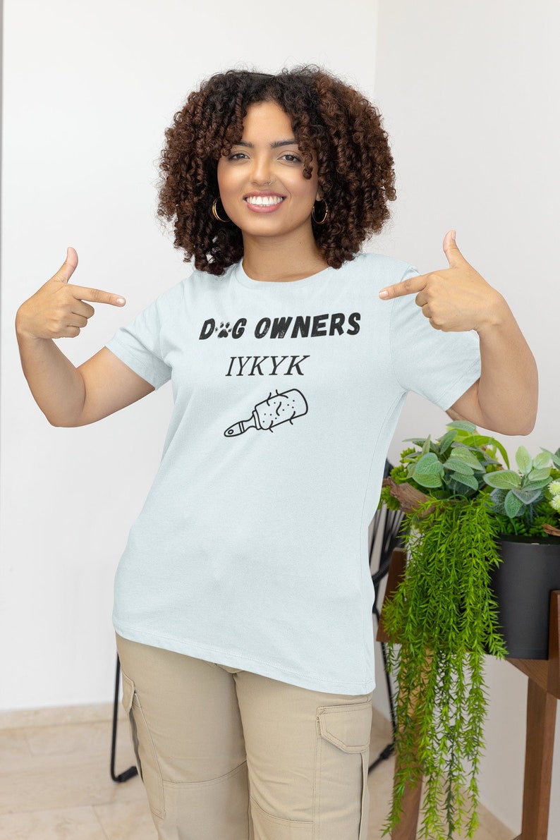 Dog Owners IYKYK Funny Unisex Tee | If You Know You Know Dog Owners Graphic Tee | Dog Parents IYKYK T-Shirt | Cute Gift Tees For Dog Owners, funny dog shirts, funny dog puns, funny tshirts for dog lovers