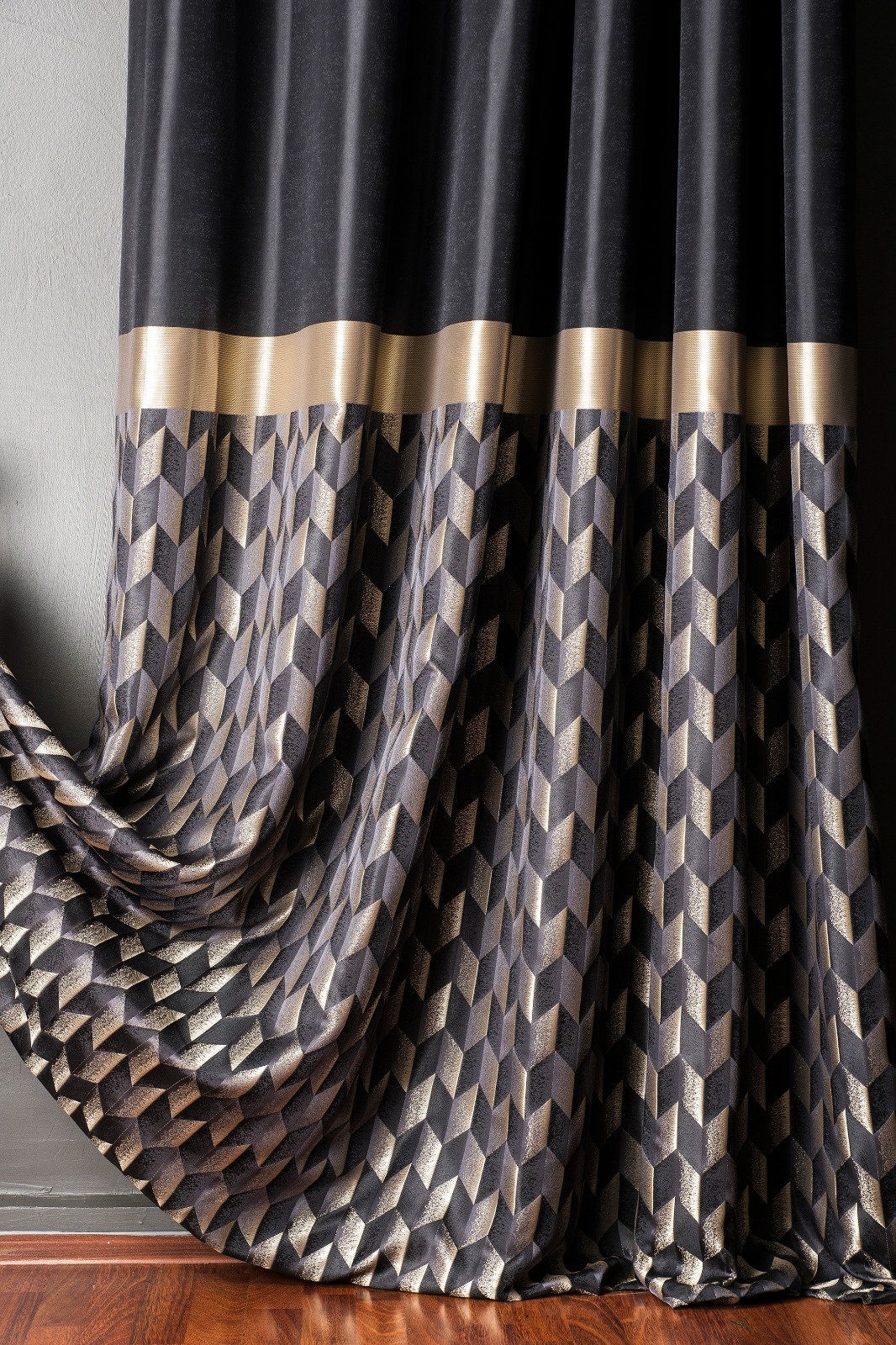 Elegant Geometric Patterned Curtains - Black & Gold With