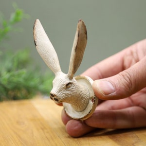 Hare Wall Hook Antique Cream Finish Sturdy Coat Scarf Hanger Wall Decor Rabbit Head Ears Hook Hanger