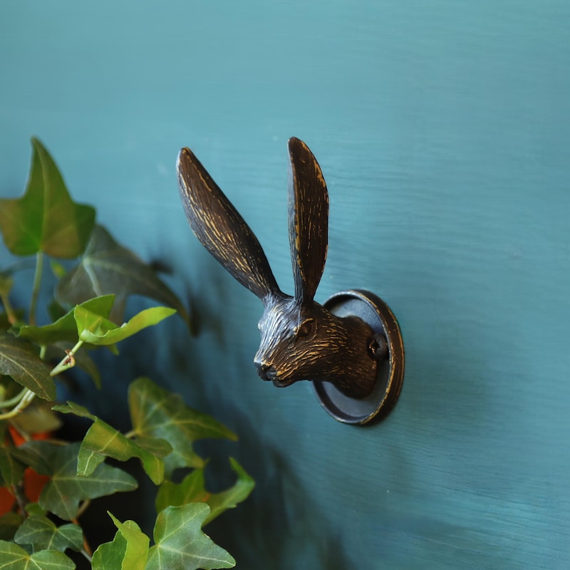Antique Gold Rabbit Wall Hook - Sturdy Decorative Coat & Scarf Hanger for Entryway, Nursery