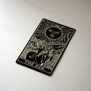 Carta de Tarô de Metal - O Sol