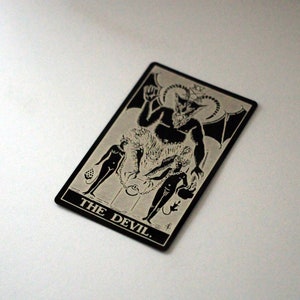 Carta del Tarot de Metal - El Diablo