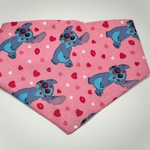 Alien Kisses Snap Dog Bandana