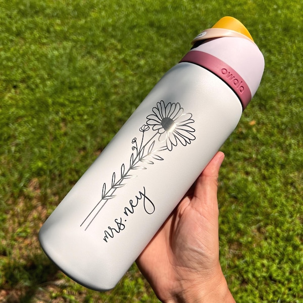 Personalized Birth Flower Owala 32oz Freesip Water Bottle Gift for Birthday Anniversary Friend Travel Tumbler Custom Laser Engraved Bottle