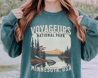 Voyageurs National Park Sweatshirt Comfort Colors Granola Girl Retro US National Park Sweater Cute Traveler Gift Minnesota Shirt Park Ranger