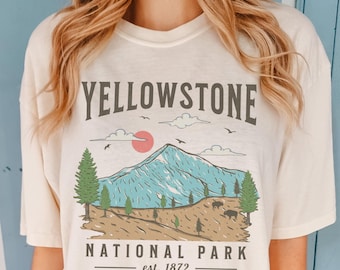 Yellowstone Shirt National Park Shirt Comfort Colors Granola Girl Wyoming Travel Shirt Yellowstone Gift Old Faithful Gift Buffalo Shirt