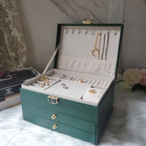 Portagioie personalizzato in pelle vegana con nome, grande organizer per gioielli per donne e ragazze, regalo personalizzato per la mamma