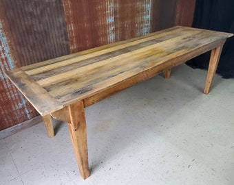 Table à manger de ferme en bois de récupération, Table de cuisine rustique faite main, Style campagnard personnalisé, Meubles rustiques uniques fabriqués à la main