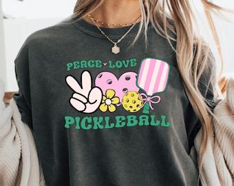 Camiseta Peace Love Pickleball, colores cómodos