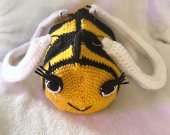 Bee Handbag (crochet pattern only)