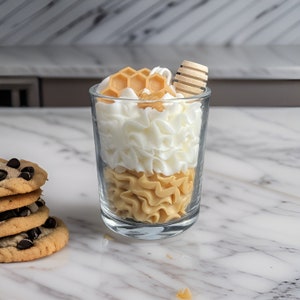 Gesalzene Karamell Dessert Kerze