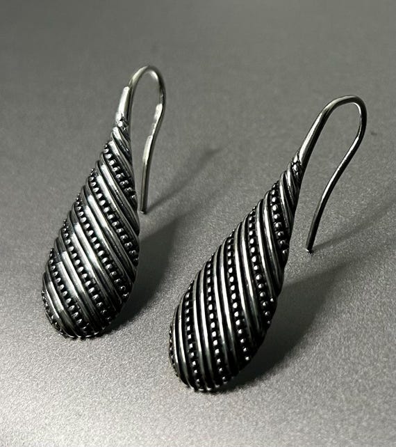 James Avery Sterling Silver African Collection Teardrop Hook Earrings
