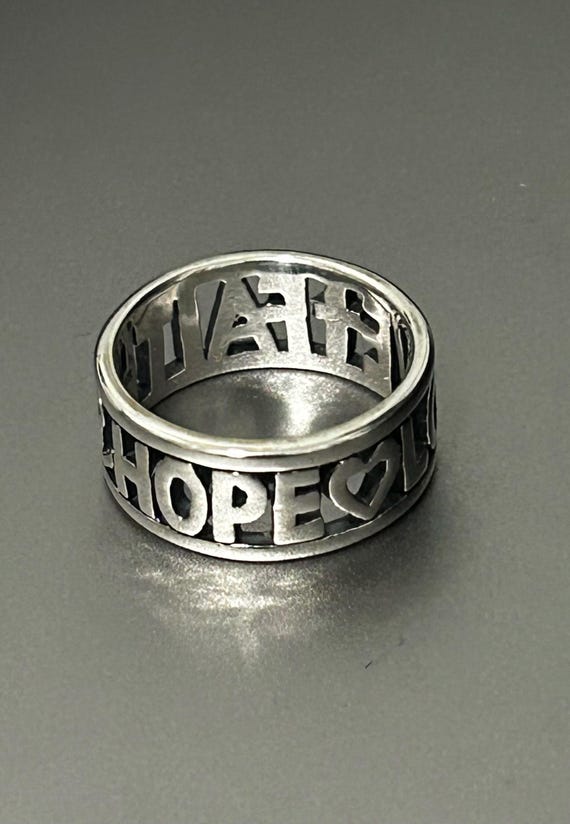 James Avery Ring size 5 - image 3