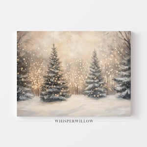 Könnte beinhalten: Ein rechteckiger Wandkunstdruck mit einer verschneiten Winterwaldszene und drei mit leichtem Schnee bedeckten Nadelbäumen. Der Hintergrund ist mit weichen, golden leuchtenden Bokeh-Lichtern und nebligen Bäumen gefüllt. Der Text WHISPERWILLOW steht unten.