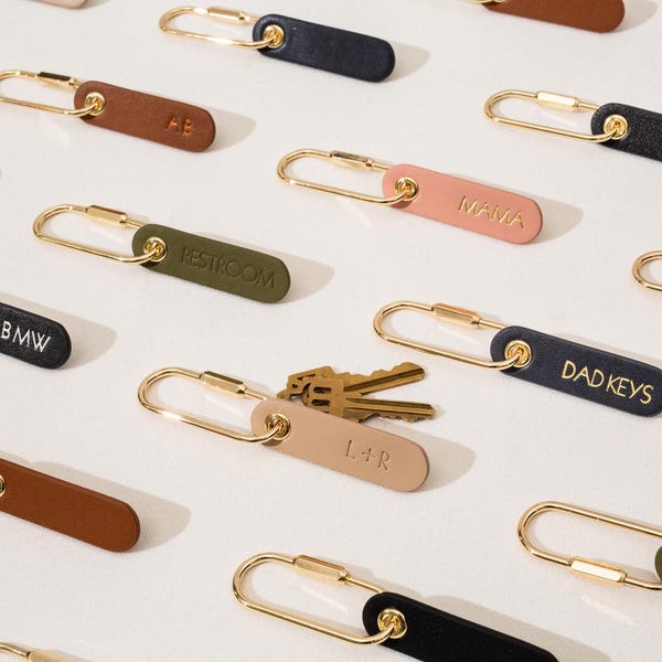 Embossed Leather Oblong Tag Keychain - Personalized Name Key Ring, Custom Nappa Leather Bag Charm, Minimalist Bridesmaid Favor, Gift for Mom