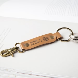 Personalized leather key chain fob - travel bag tag keychain, bible verse or inspirational quote keychain, thoughtful mom dad teacher gift