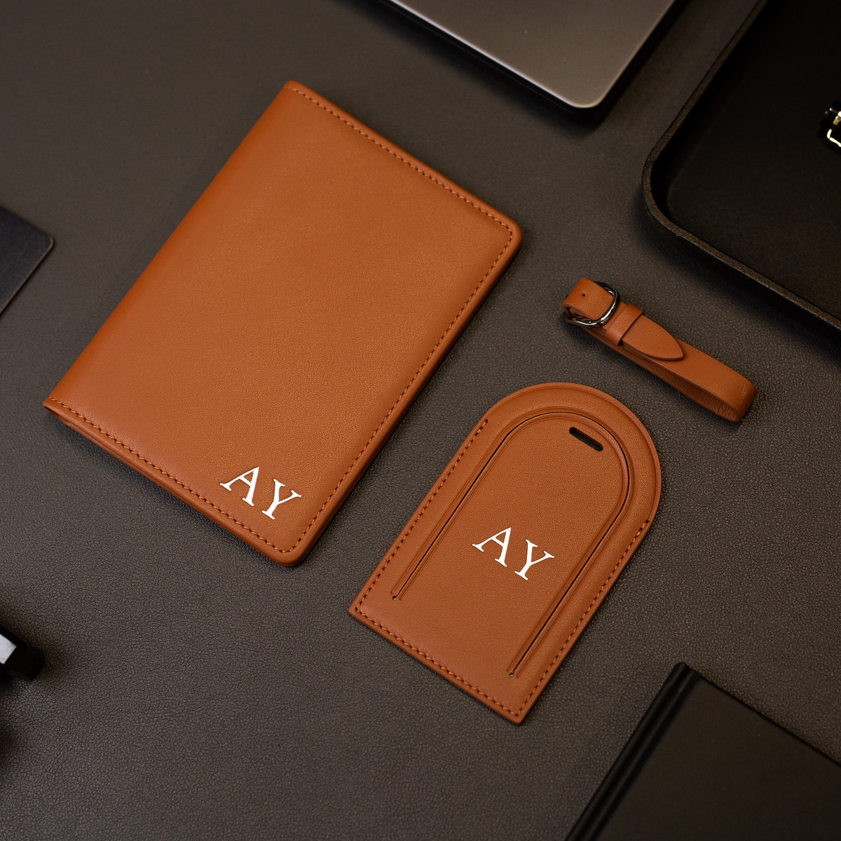 Embossed Leather Passport Holder & Embossed Luggage Tag