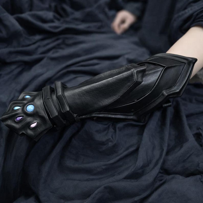 Handcrafted Fantasy Leather Bracer Arm Guard, LARP Armor, Dnd Cosplay ...