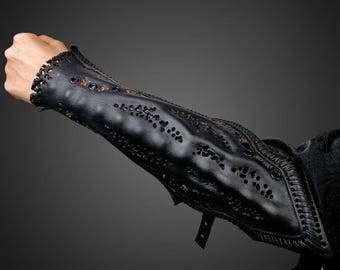 Leather Gothic Bracer, Giger Aesthetic, Ren faire, Post Apocalyptic, Cosplay, LARP Gear, Medieval, DnD gauntlet, dark fantasy, dark fashion