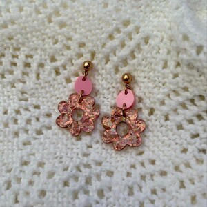 Forget me not earrings Pink daisy earring
