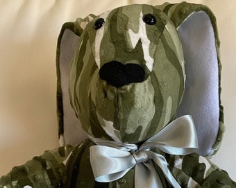 Handmade 12in soft camo dog with matching blank notecard