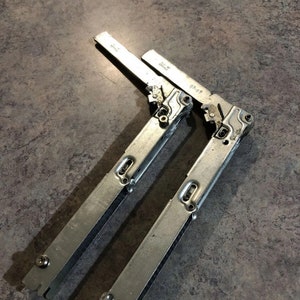 Miele 600mm Oven - door hinges pair TNR 5376602 (SLC)