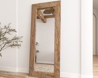 Specchio da pavimento in legno di recupero - Specchio antico a figura intera - Specchio da pavimento rustico - Specchio da fattoria