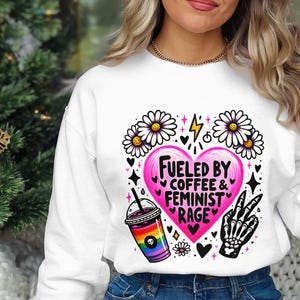 Gevoed door koffie en feministische woede png, skeletfeministische png, skelet esthetische feministische png, sublimatiefeminisme png, DTF/ DTG Design