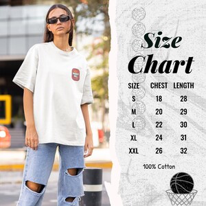 Un Dessin Animé D'un Joueur De Basket-ball Avec Une Chemise Rouge Avec