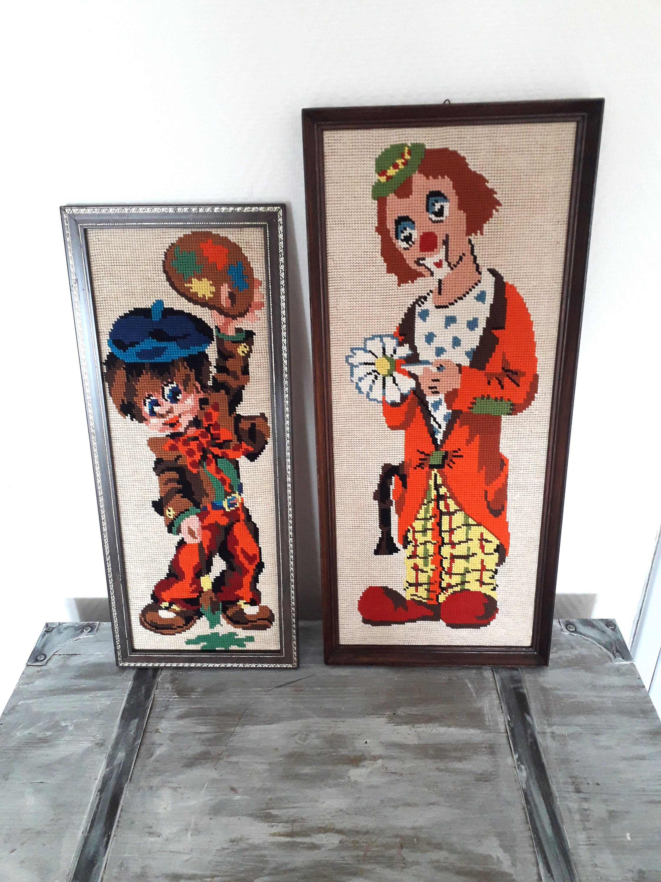 Cadre Photo Vintage Style Poulbot – Années 70, Dimensions 38x40 Cm – Occasion