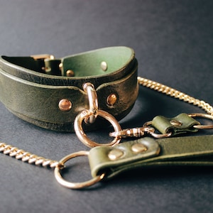 Custom Leather Green Gold Choker with Leash Leather Bondage Collar Leash Restraints Leather Anniversary Gift For Her Him Day Mature Collar