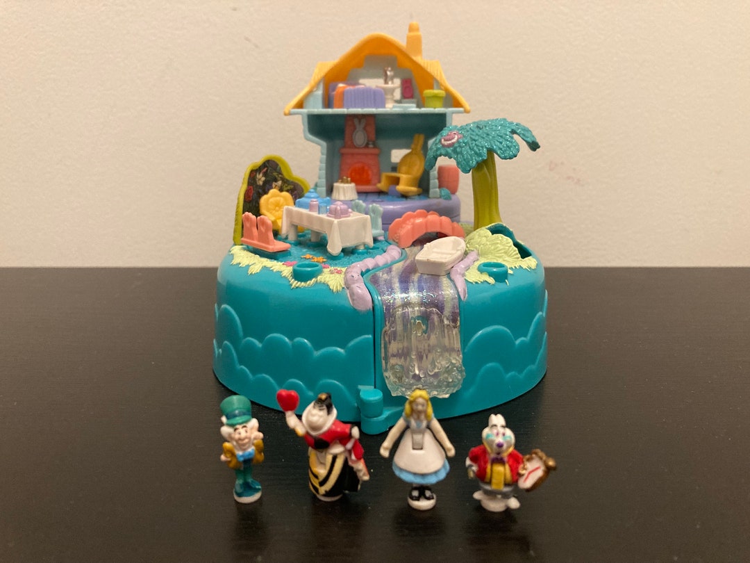 Polly Pocket Bluebird Alicia en el país de las maravillas 1996