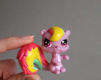 Vintage 2007 Hasbro Littlest Pet Shop Rainbow Squirrel #3580 Rare Authentic