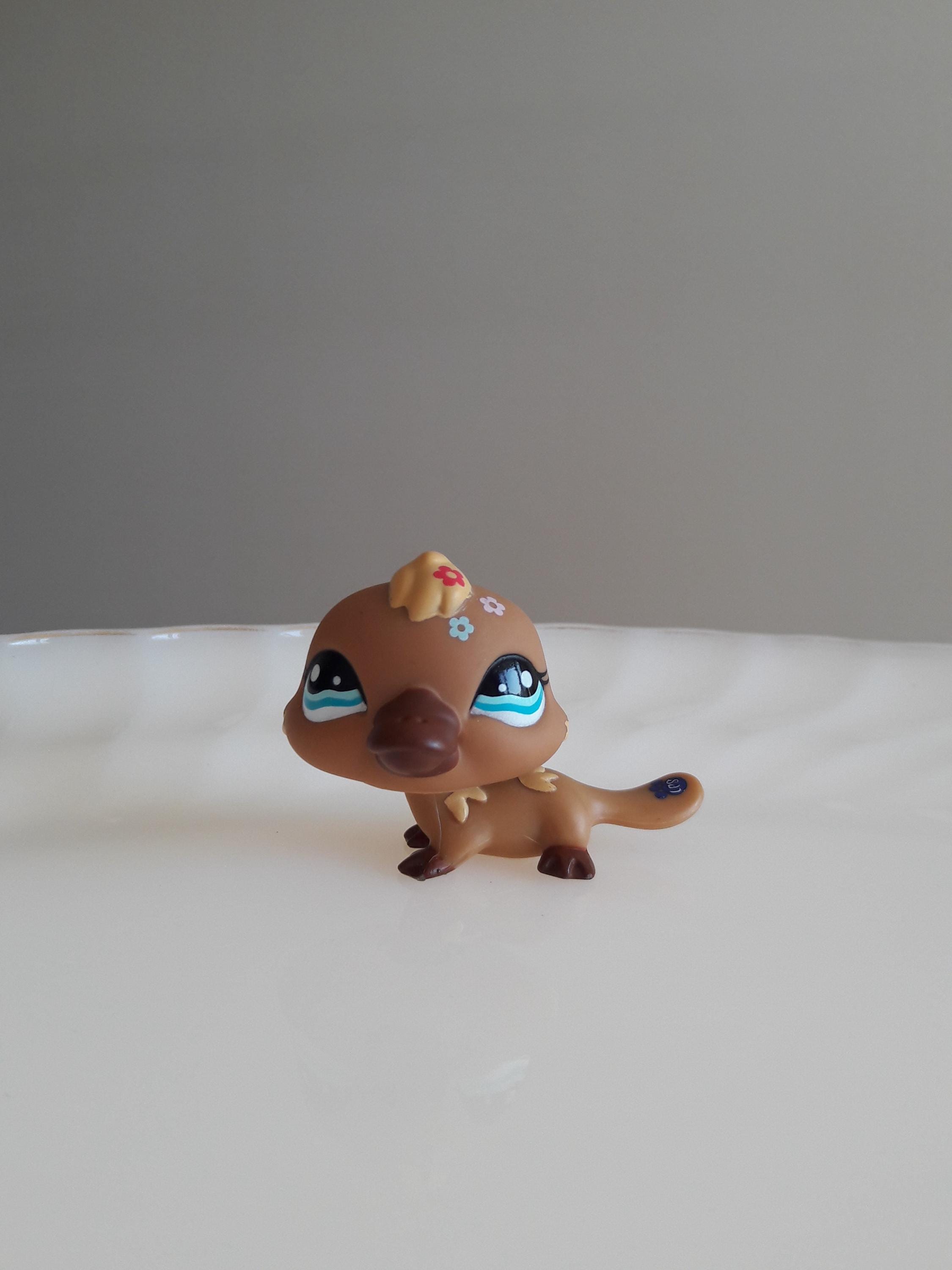 Vintage 2009 Hasbro Littlest Pet Shop Brown Platypus #1395 Rare