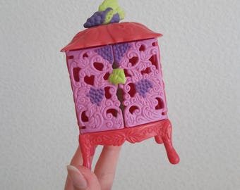 Vintage 1997 Hasbro My Little Pony G2 Accessory Pink Purple Grape Vine Closet MLP