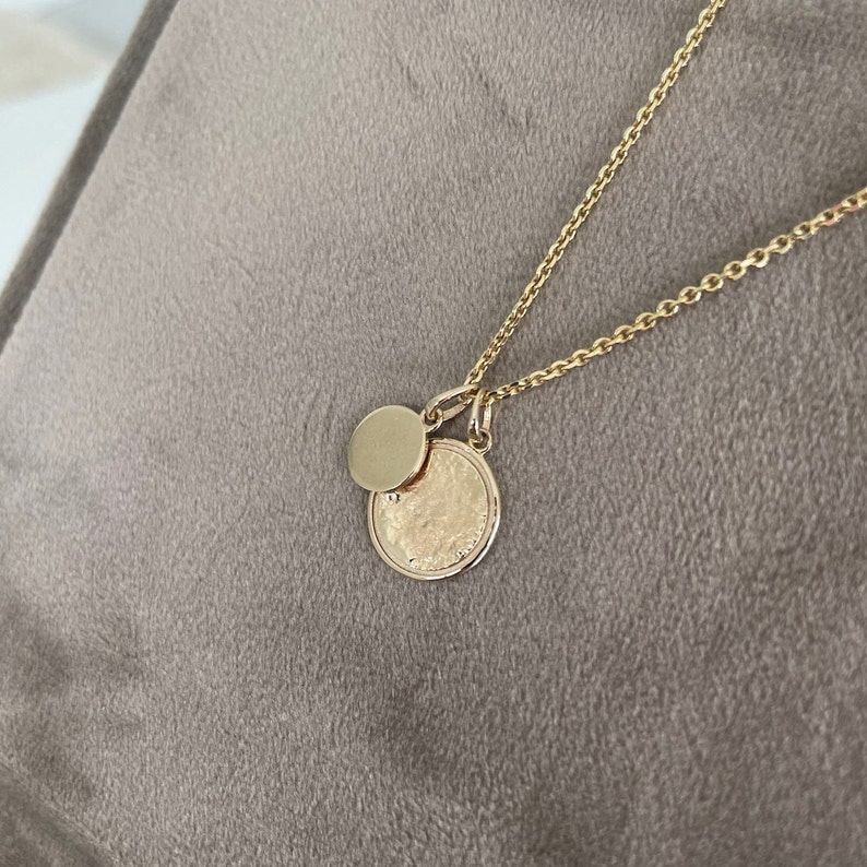 Gelbgold Anhänger Schmuck Goldschmuck 14 karat
zeitlose Eleganz Echtgold Accessoire
Goldanhänger