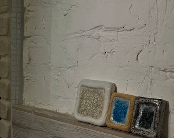 Weiße Fliese / 4x4 Fliese / Wohnakzent / recyceltes Glas, handgefertigt, handbemalt im Außenbereich, Wand, Kamin, Dekor, Terrassenidee, Kunsteinsatz