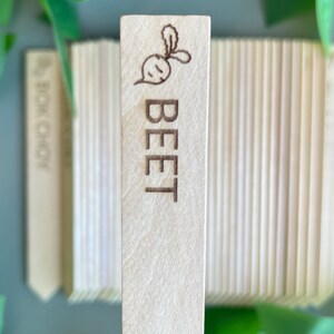 Wooden Beet Garden Stake, Vegetable Plant Label, Garden Bed Planter Marker, Stakes for Vegetables, Gift for Gardeners