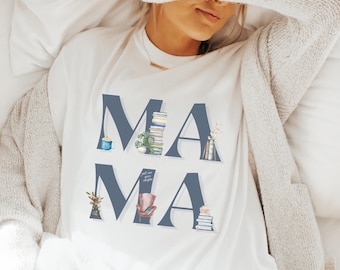 Bookish Mama Shirt Cozy Reader Mom Tee Book Club Mom Gift Just One More Chapter Shirt Reading Mom T-Shirt Book Lover Mom Shirt Mothers Day