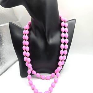 Vintage 1950s–60s Bubblegum Pink Glass Bead Necklace Double Strand Hong Kong Barbiecore