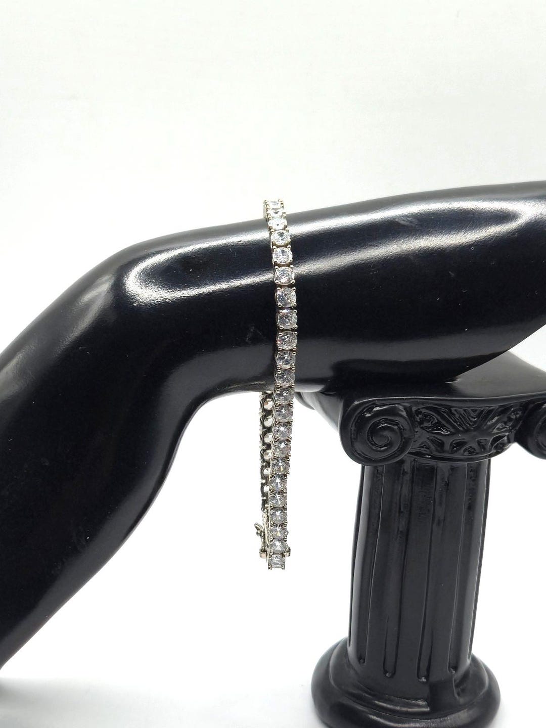 Neo Relique Tennis Bracelet Silver Tone Clear CZ Crystals Signed 8