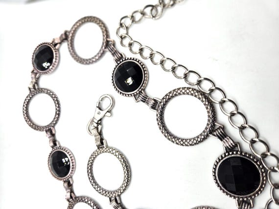 Black and Textured Silver Vintage Chain Link Belt 44