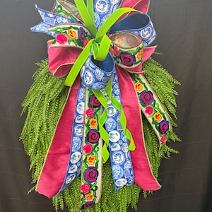 Corona de cuentas de hierba, forma ovalada, verde, 66 cm de ancho, resistente a los rayos UV