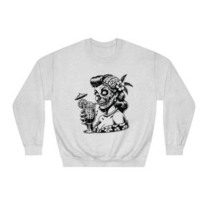Retro Zombie Cocktail Goth Tiki-uniseks sweatshirt met ronde hals